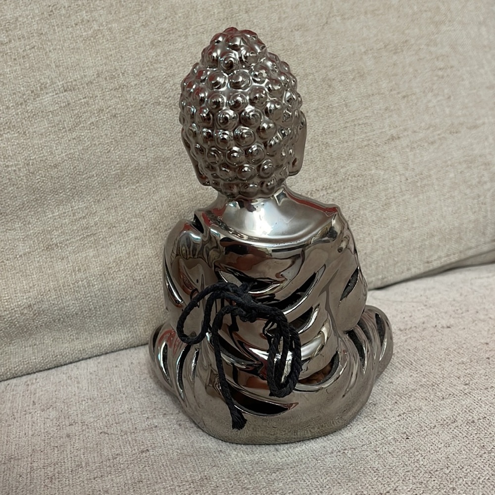 Small statue - Picture 3 of 4